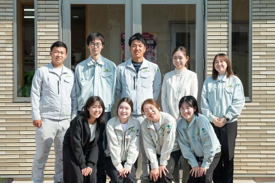 imageUrl