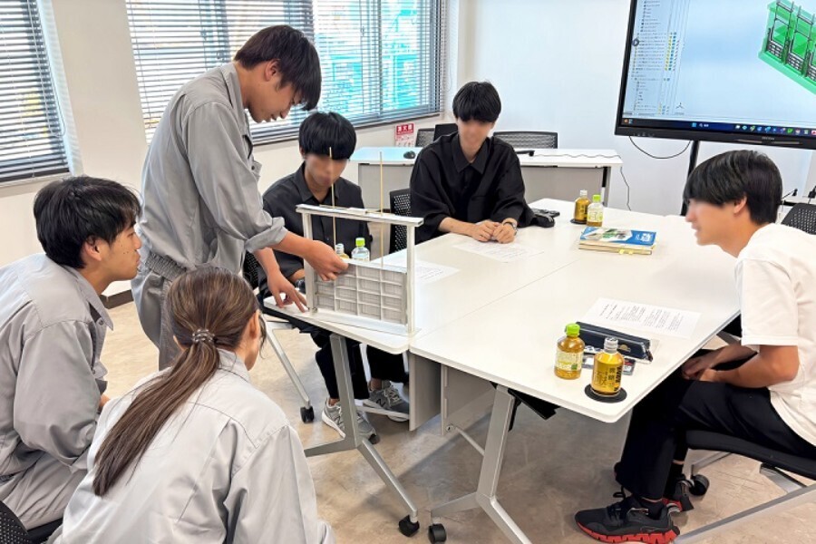 imageUrl