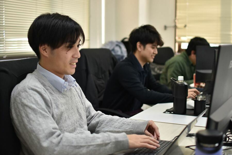 imageUrl