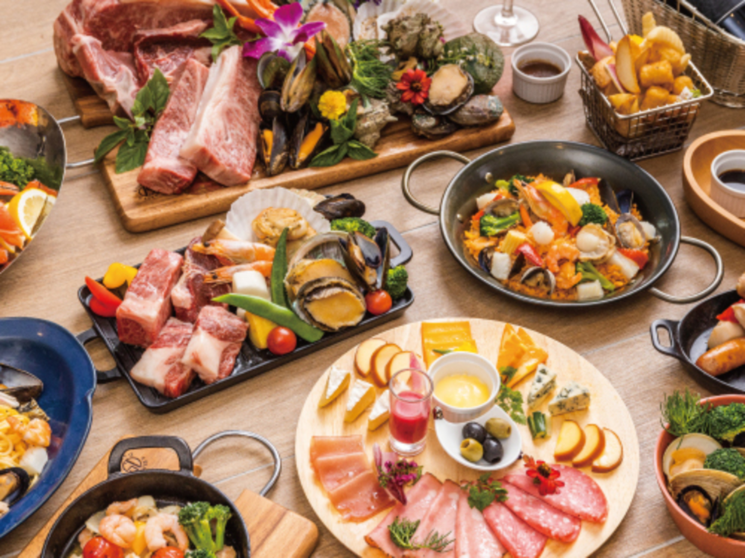 事業所 HOTEL SANSUI NAHA 琉球温泉 波之上の湯