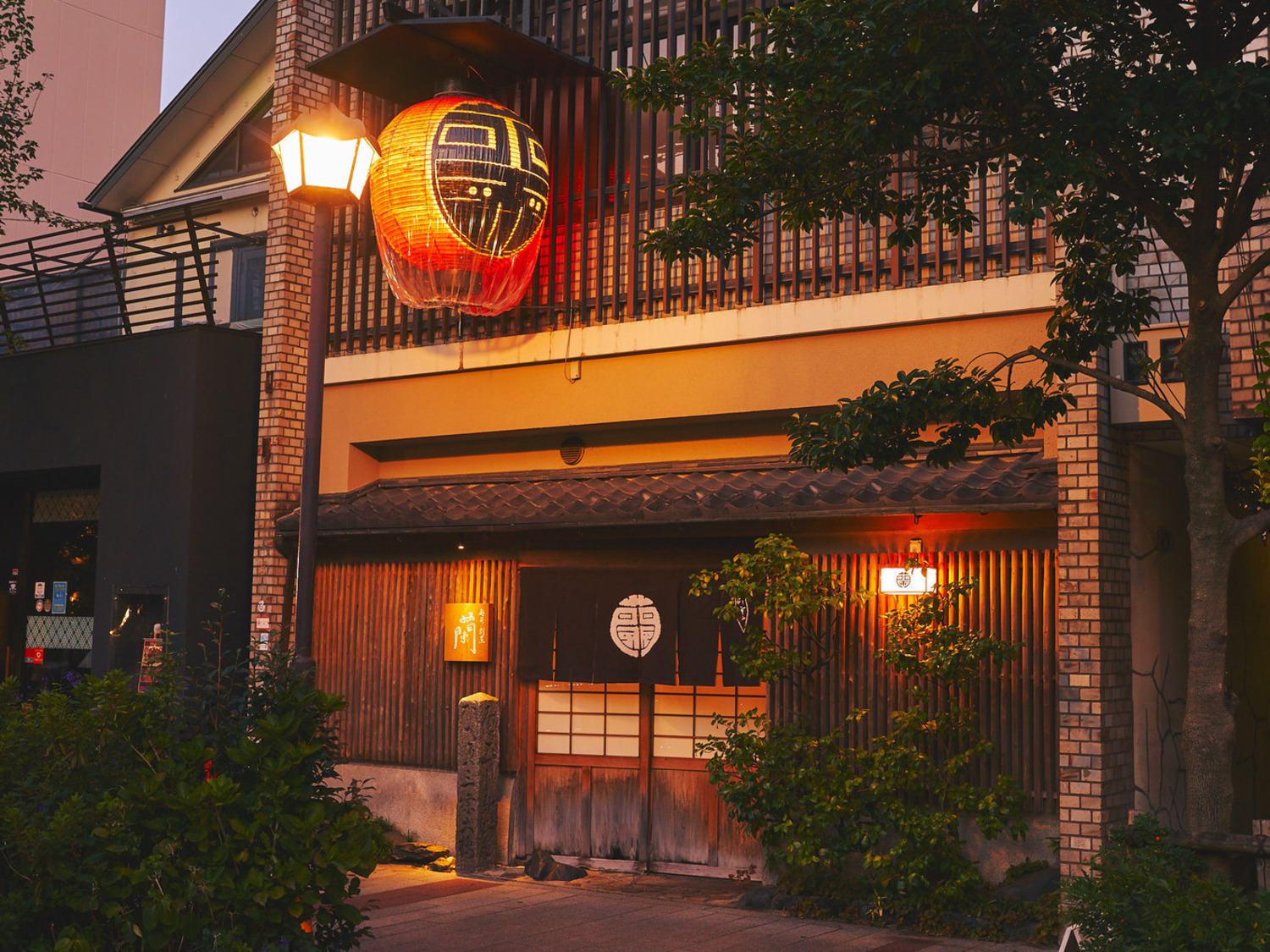 事業所 木屋町 蘭