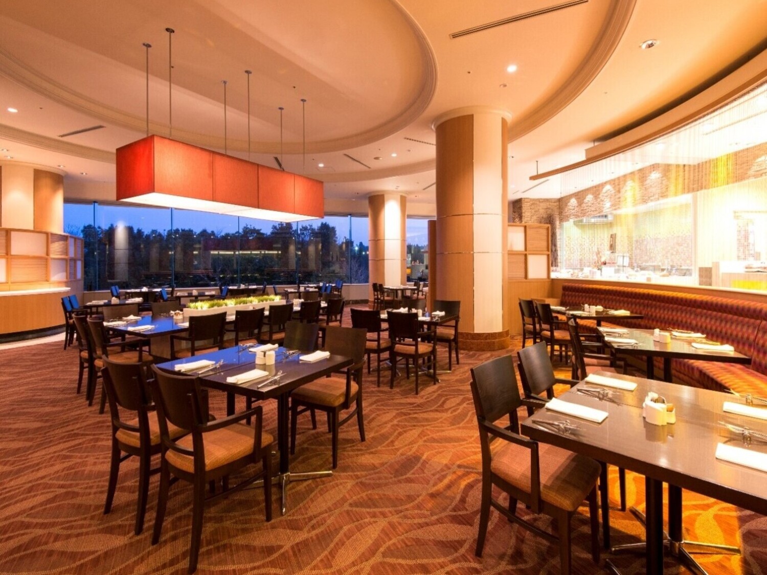 事業所 ヒルトン成田