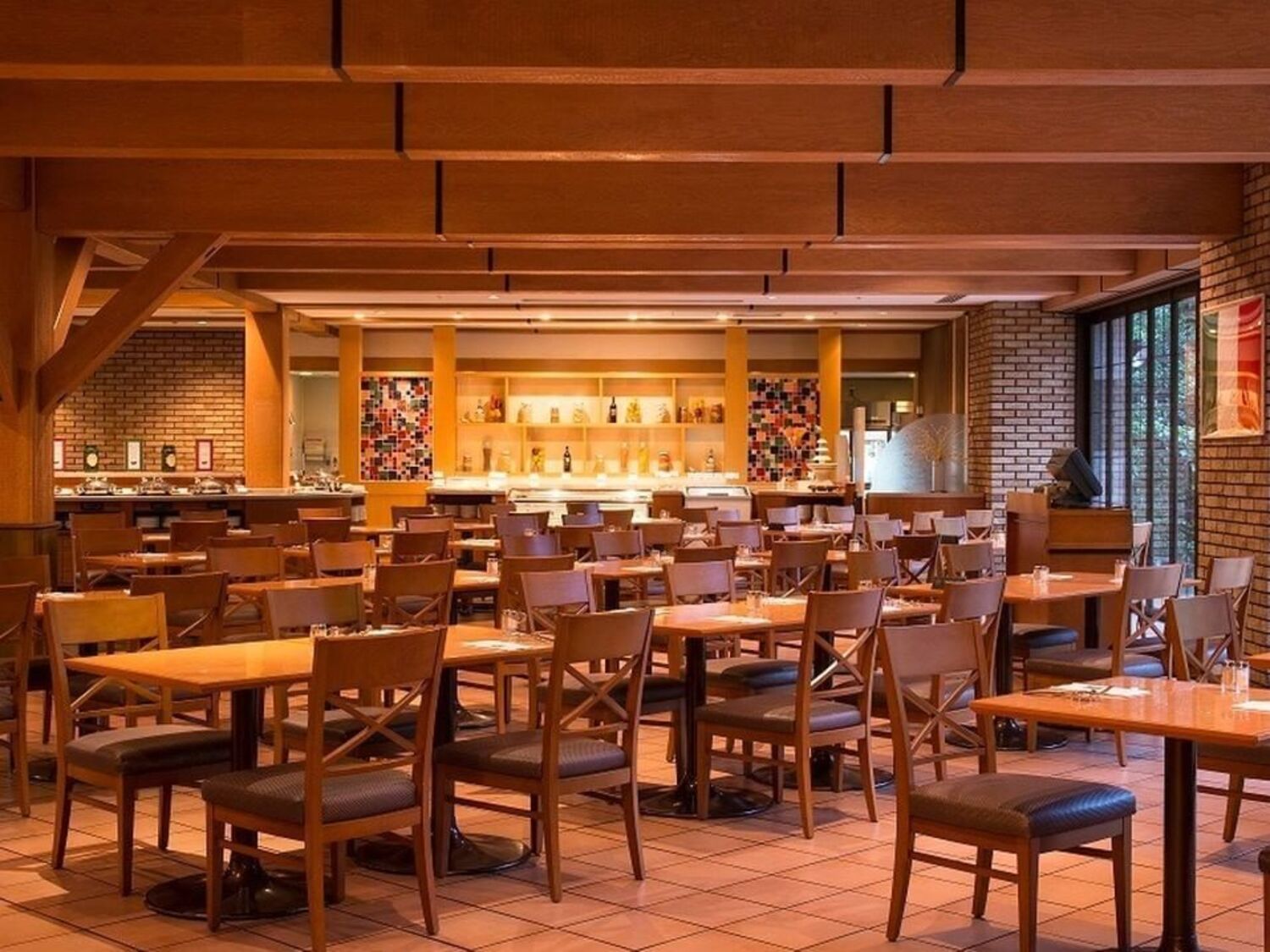 事業所 インターナショナルガーデンホテル成田