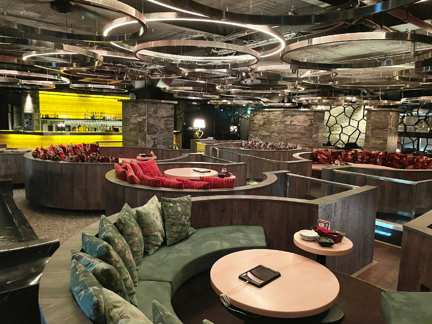 事業所 ORIENTAL LOUNGE 梅田