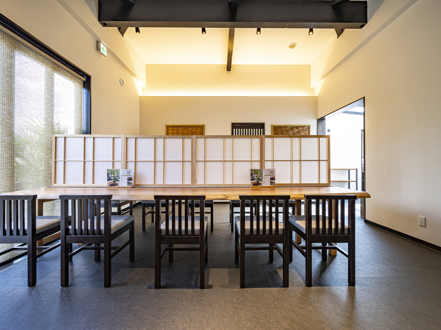 事業所 うなぎ処うな富箕面店