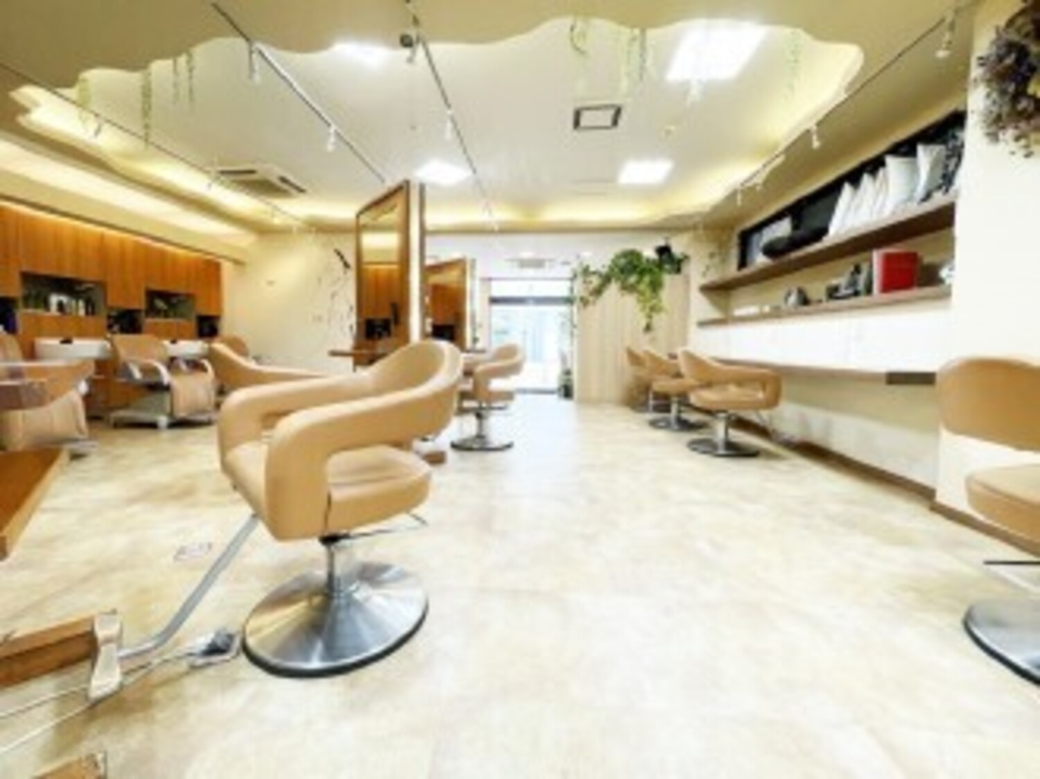 事業所 Lounge×morio  池袋店