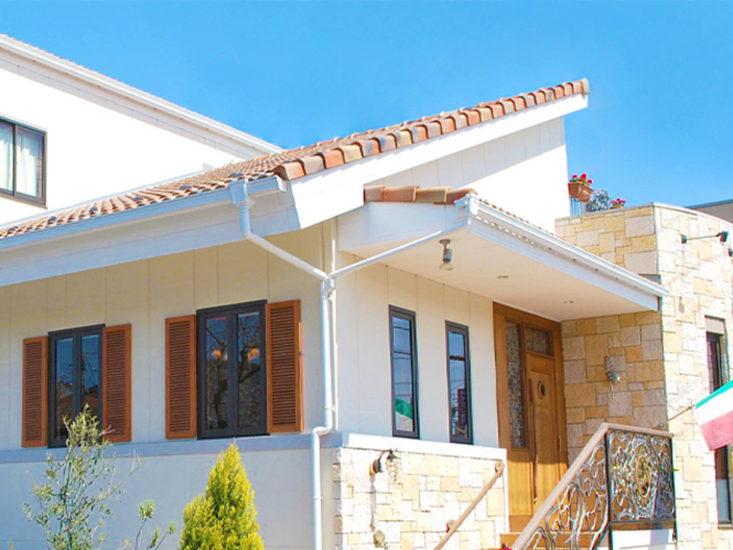 事業所 イタリア料理イルクオーレ