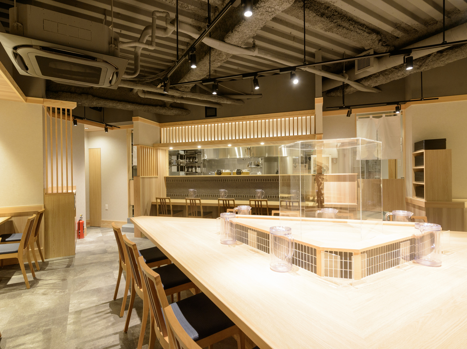 事業所 マグロとご飯　黒田飯　博多店