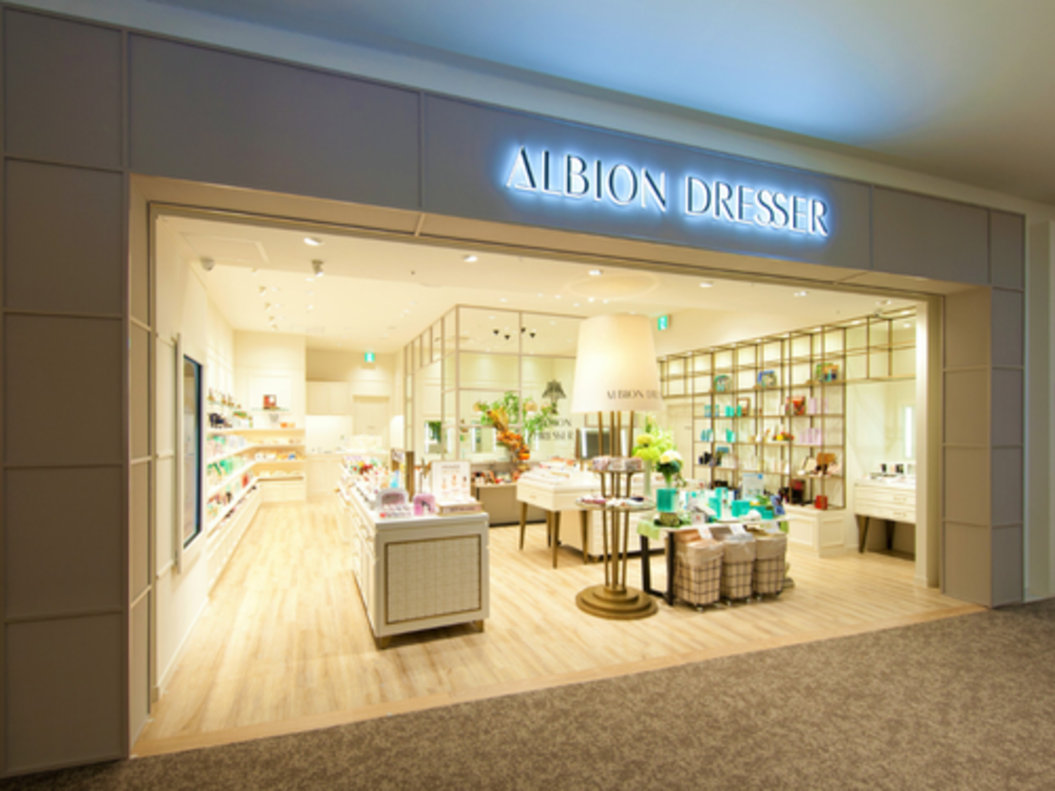 事業所 ALBION DRESSER 沼津店