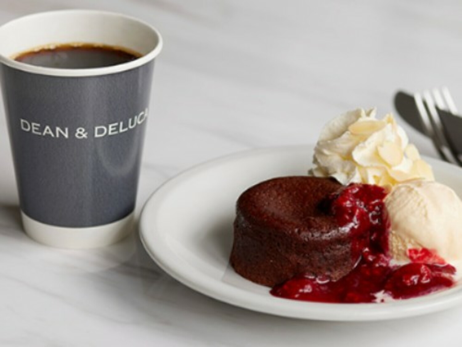 事業所 DEAN & DELUCA カフェ