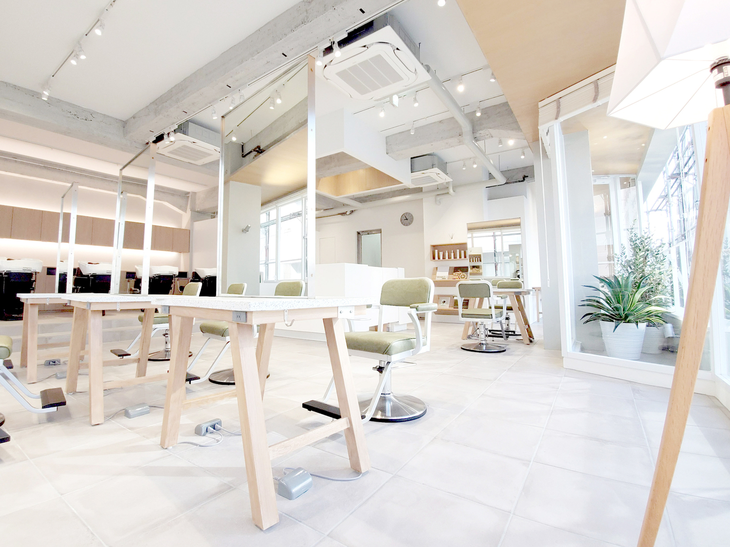 事業所 e・n・u烏丸店