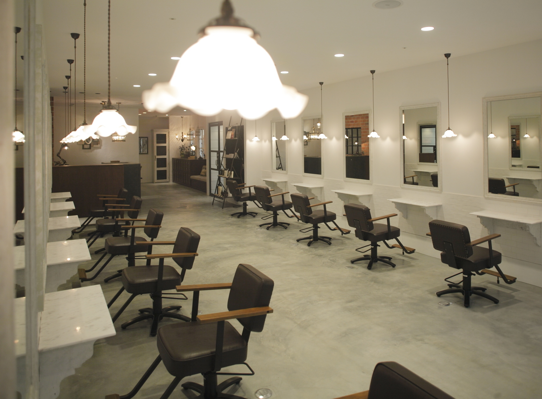 事業所 Champ高の原店