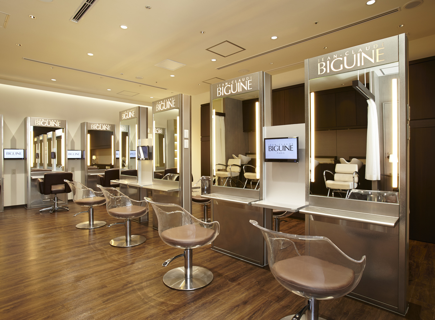 事業所 JEAN CLAUDE BIGUINE(ジャン・クロード・ビギン) 丸の内マイプラザ店