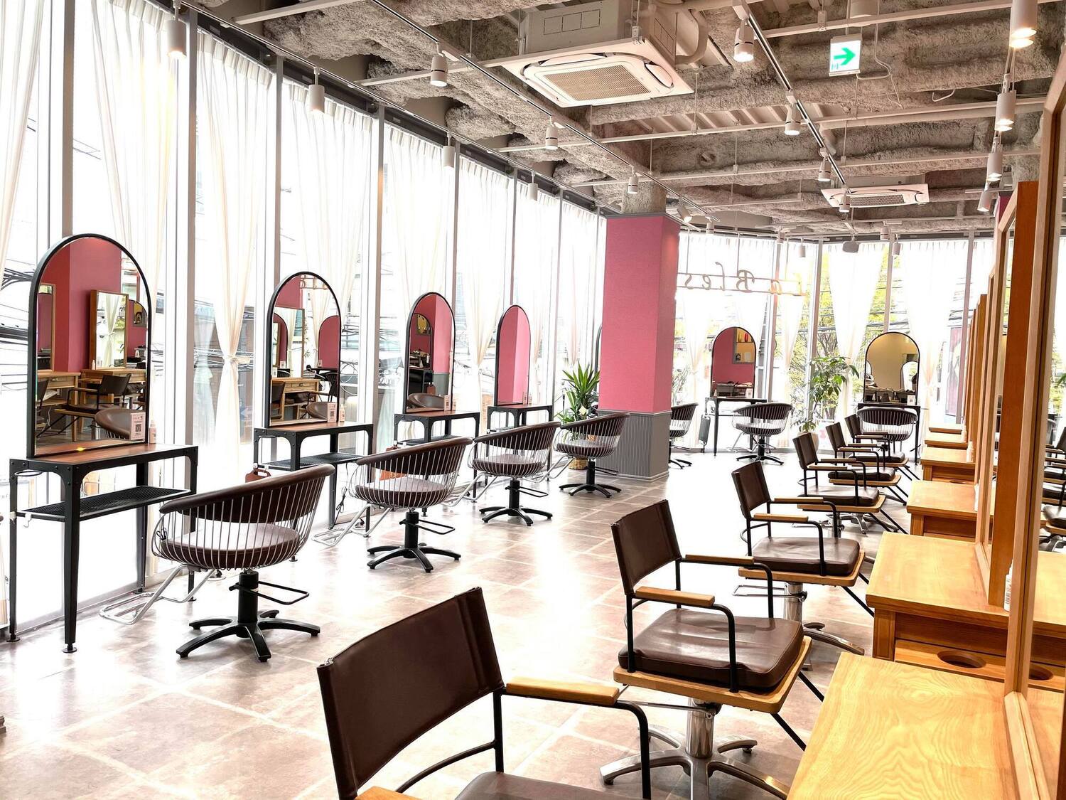 事業所 LaBless 梅田茶屋町