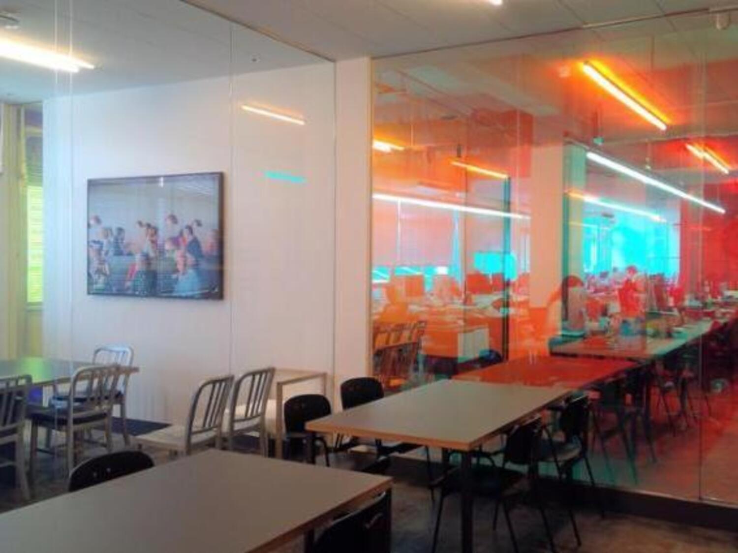 事業所 飲食事業部オフィス