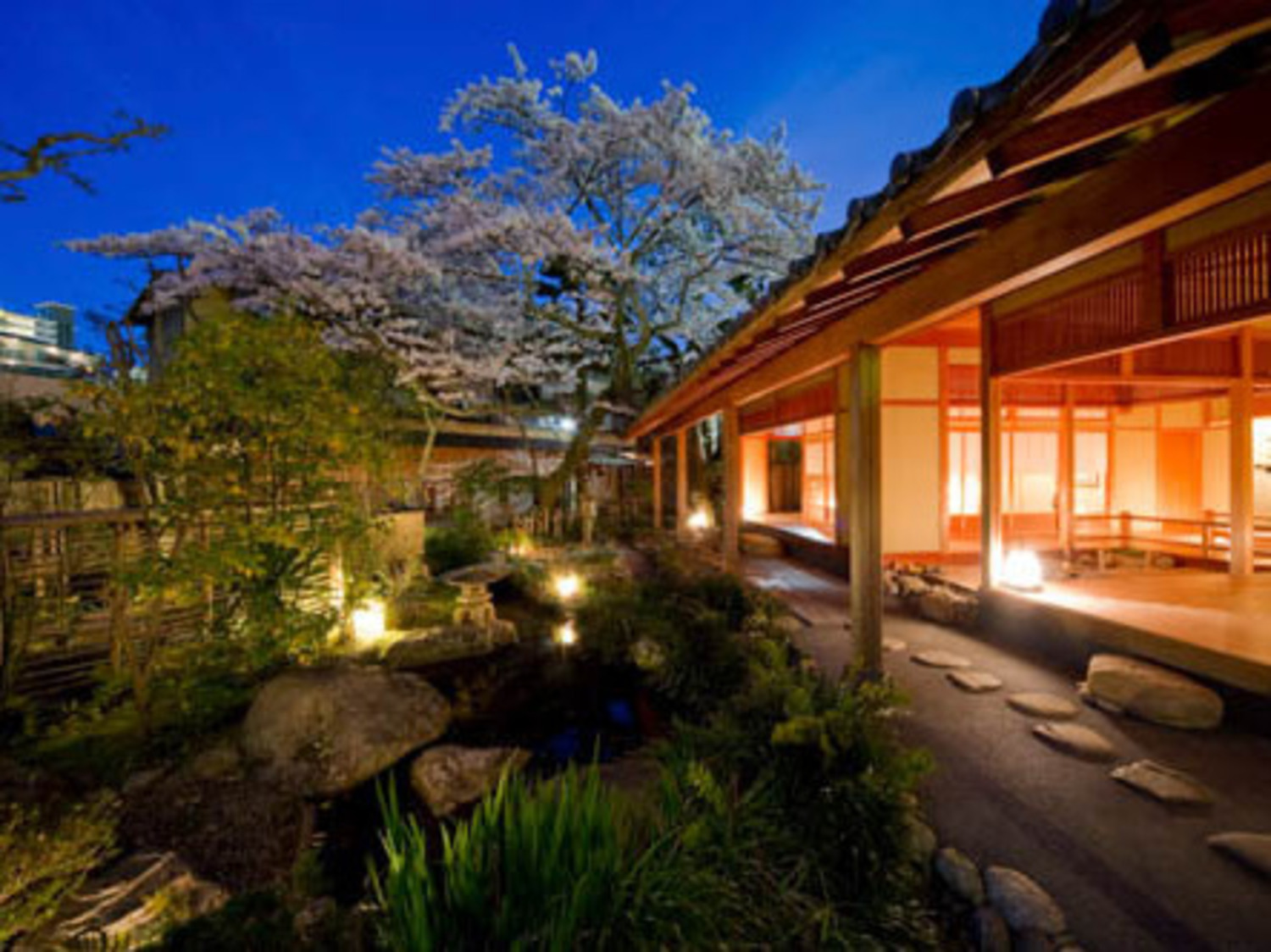 事業所 陶泉 御所坊