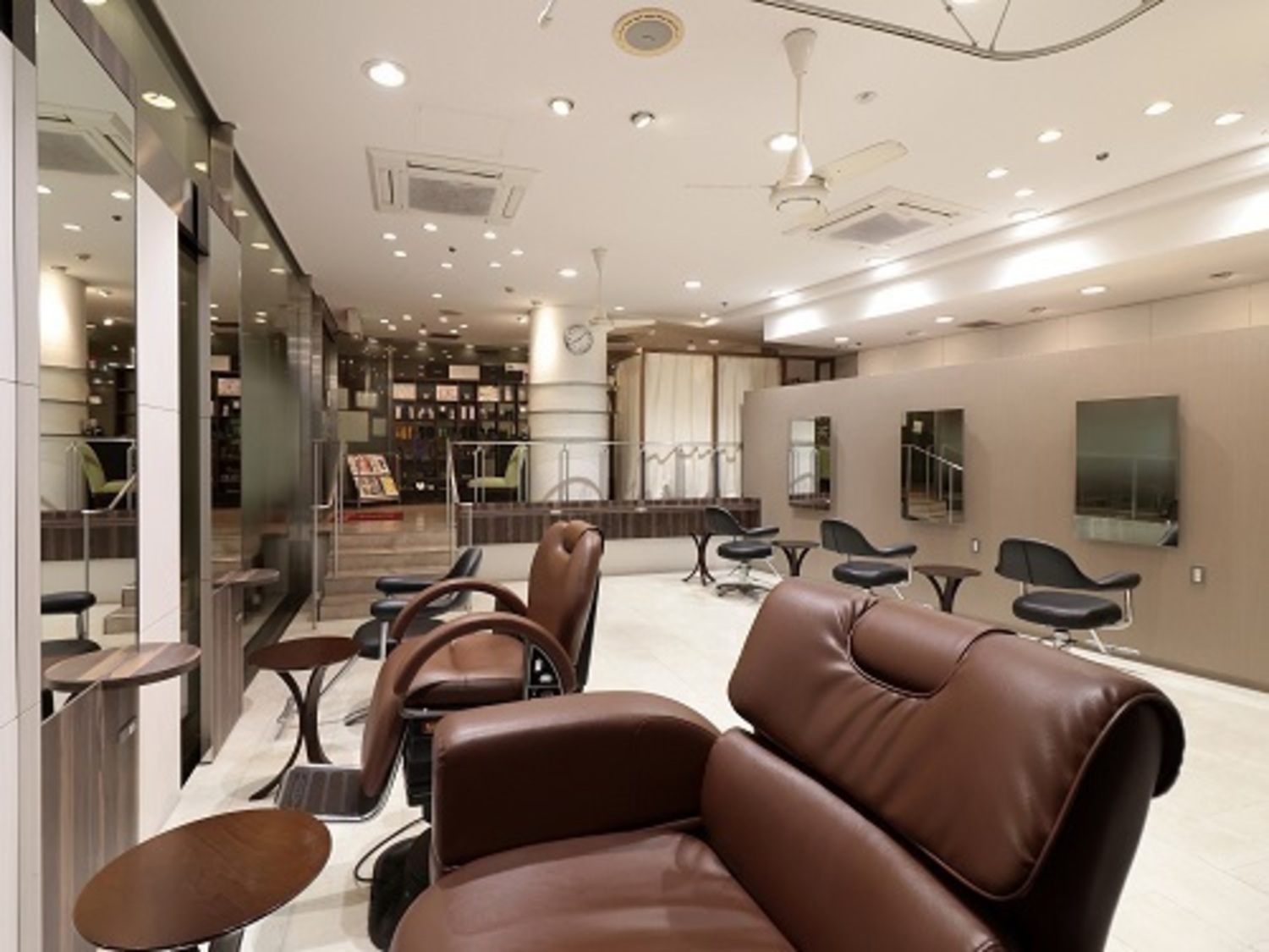 事業所 ロンロンシャ都ホテル店