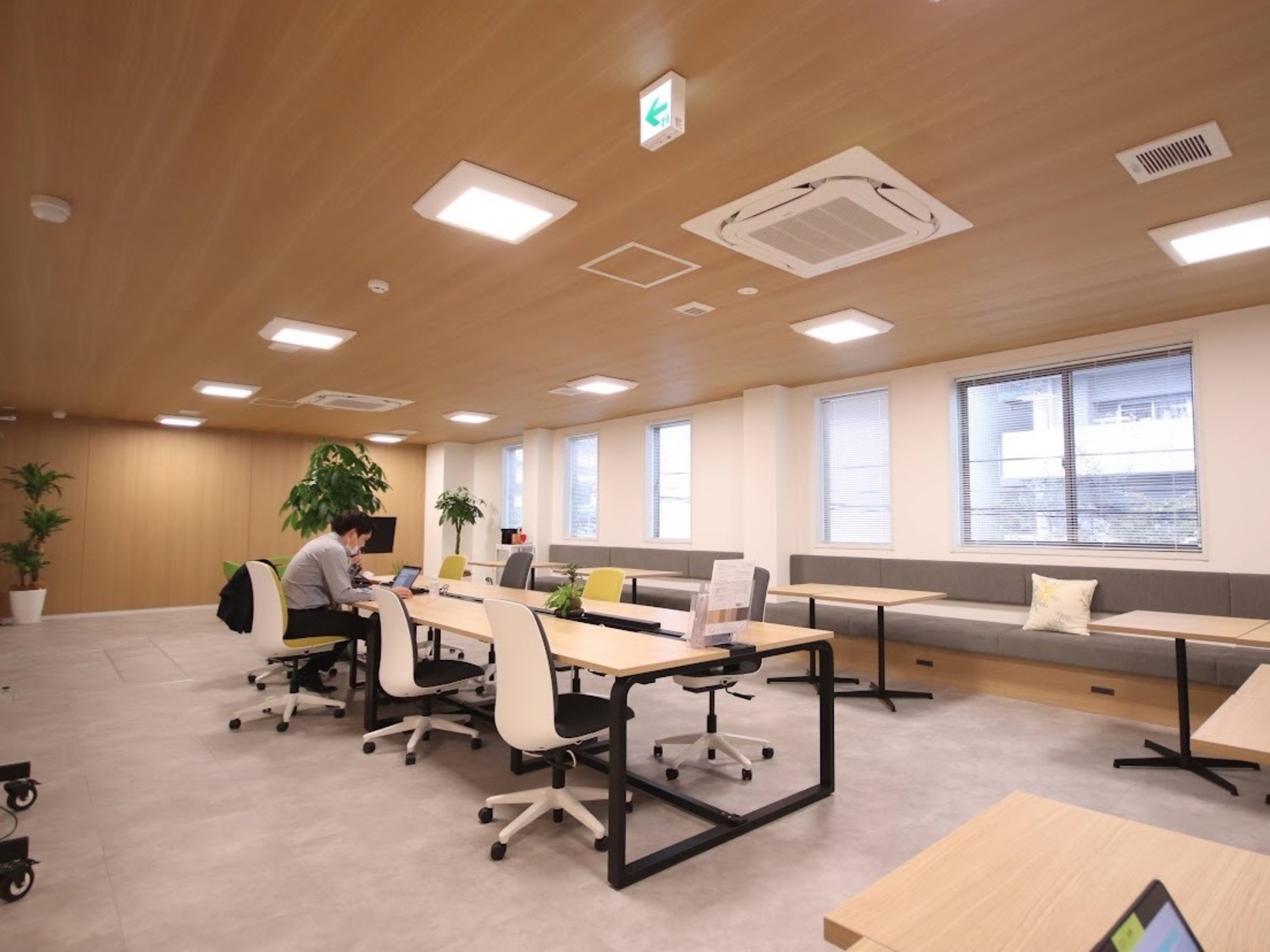 事業所 大阪オフィス