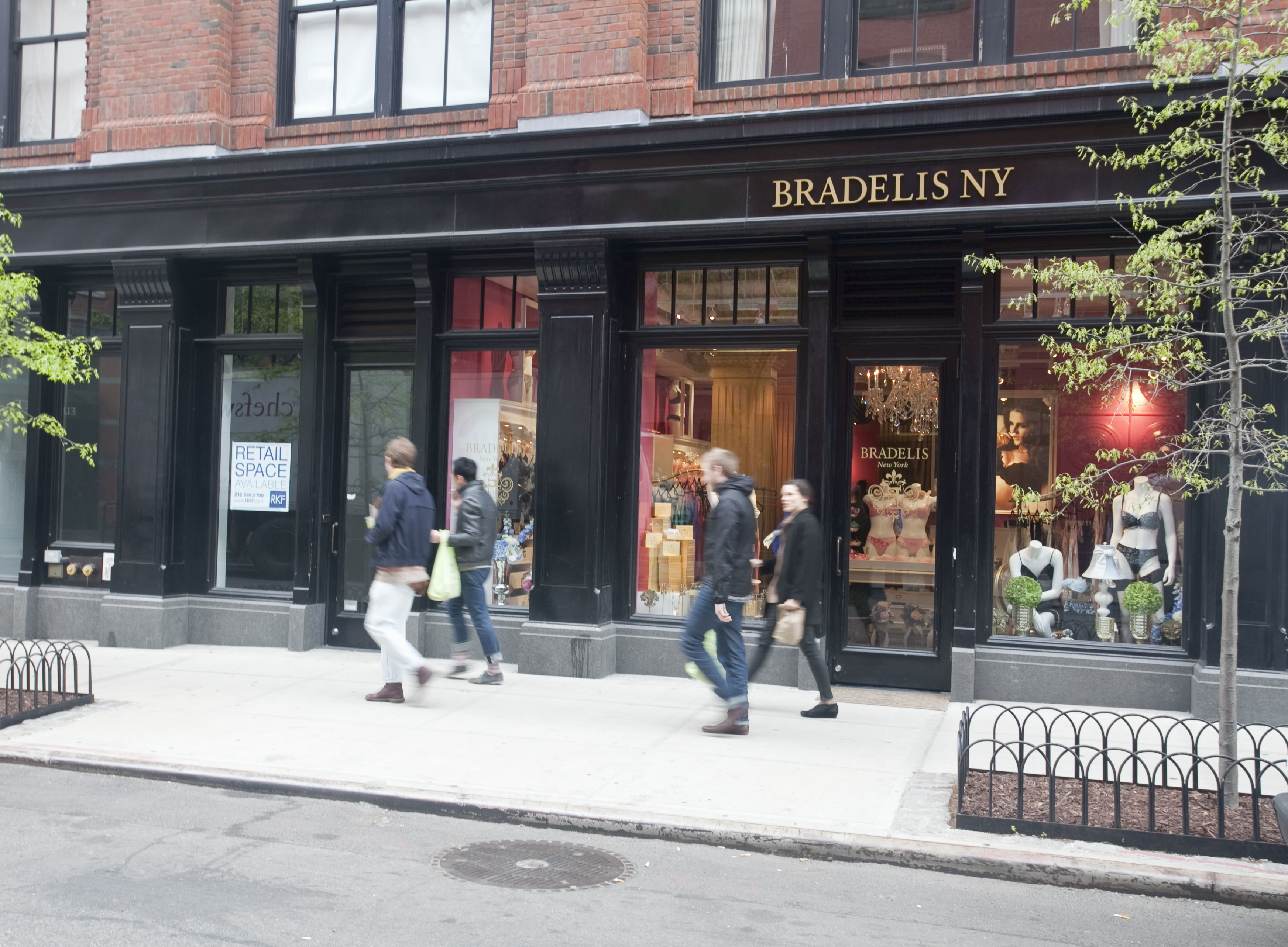 事業所 Gold Flag USA, Inc.