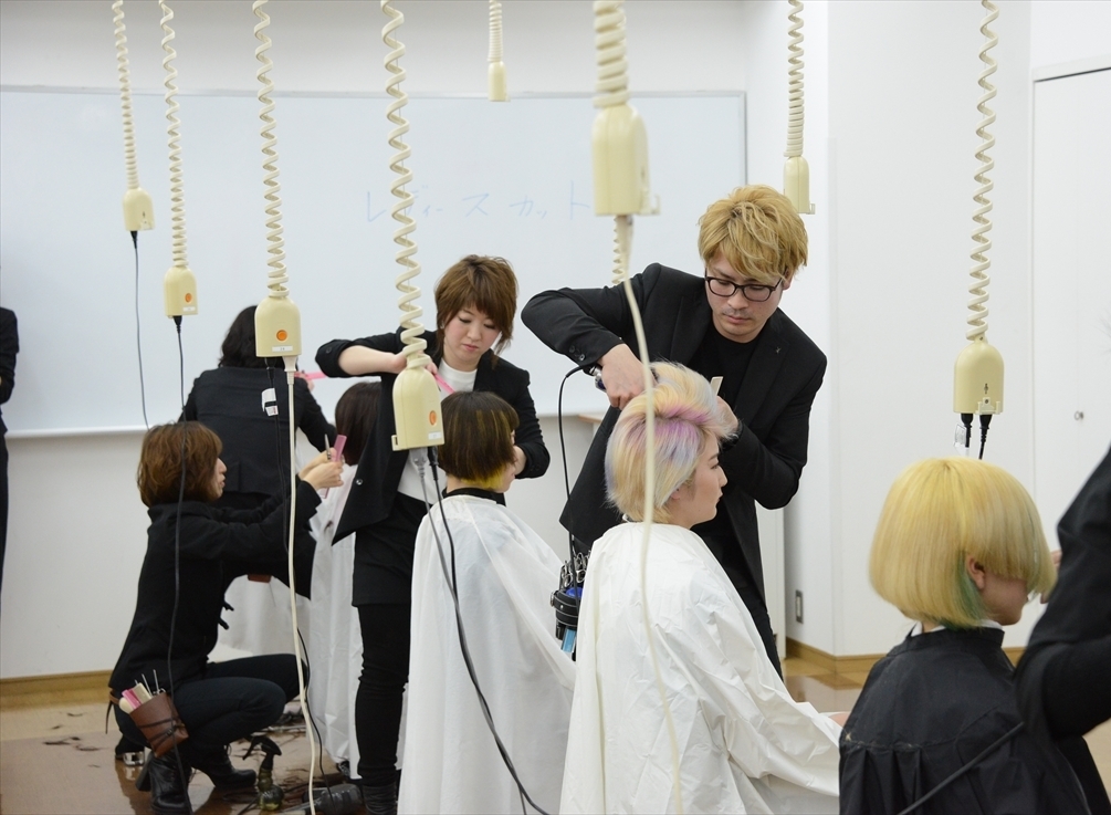 事業所 ピュア坪内