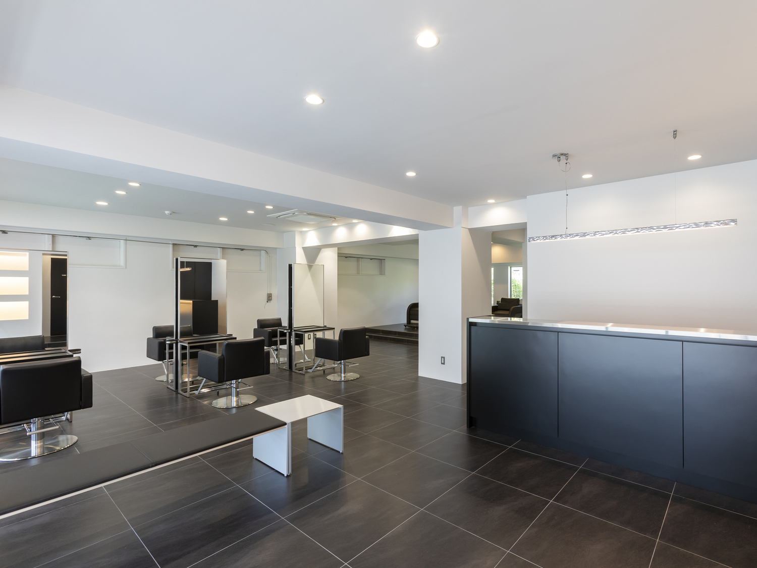 事業所 DOUBLE（株式会社 DOUBLE）