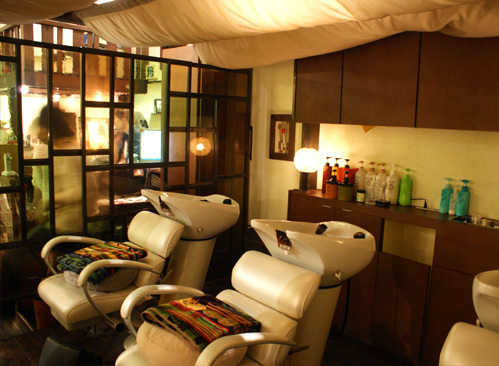 事業所 茶屋町店