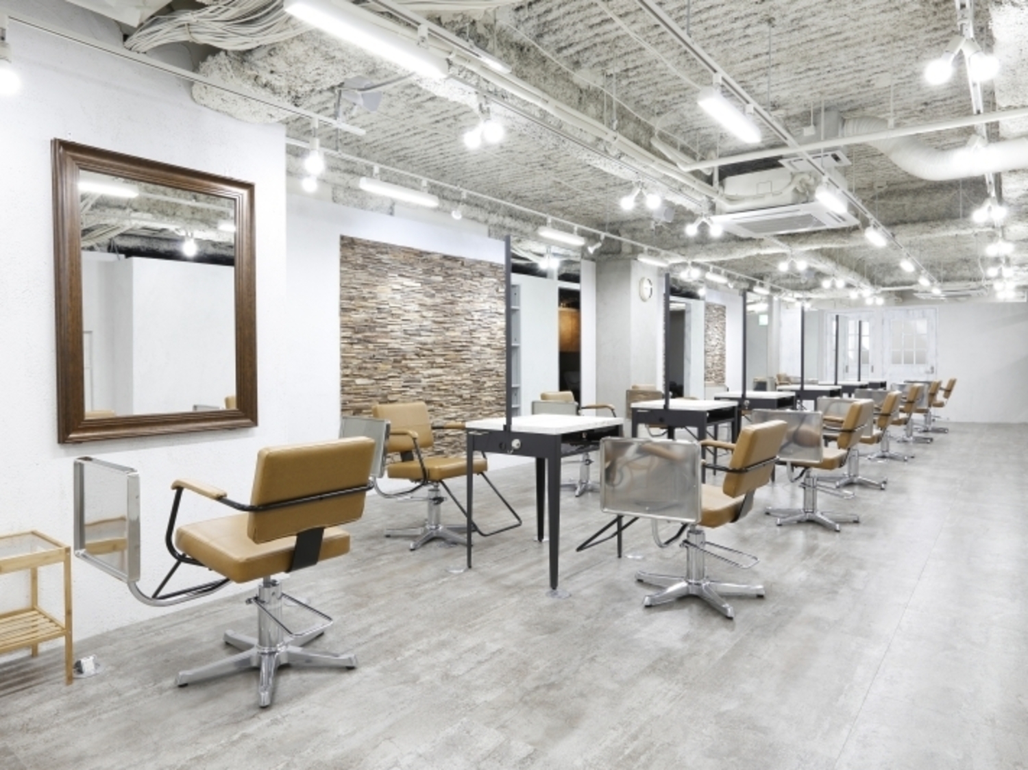 事業所 prizeIris(プライズアイリス)池袋東口店