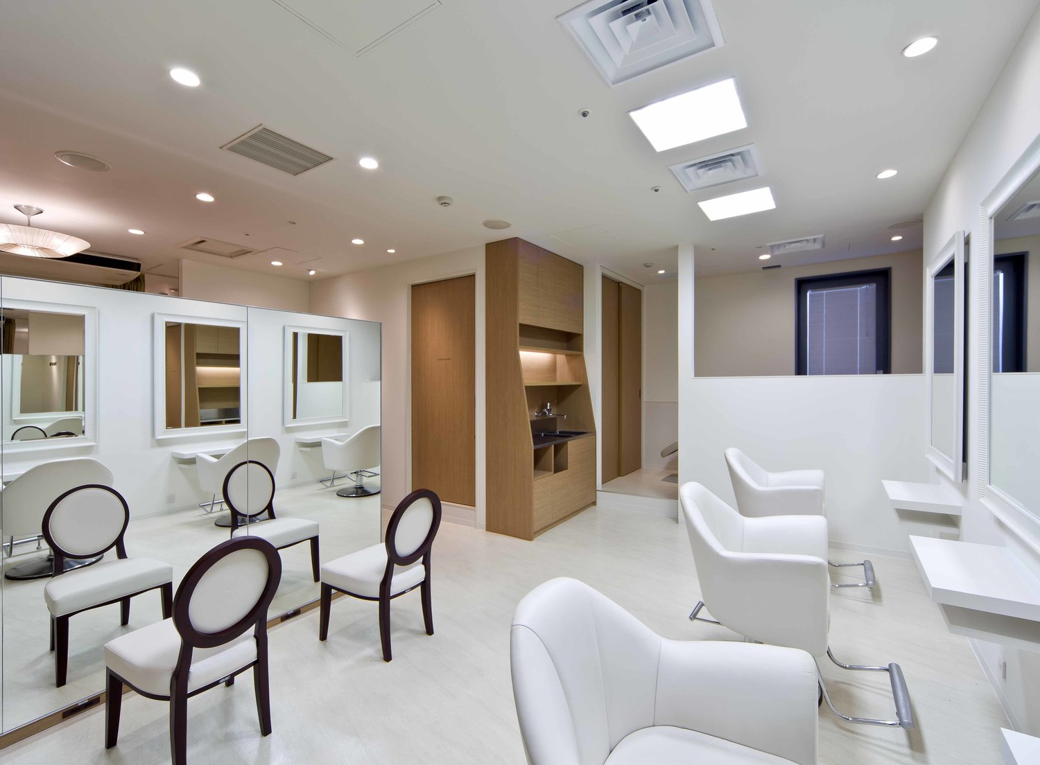 事業所 トップビューティガーデンパレス店