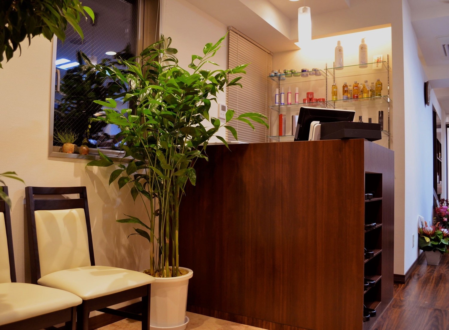 事業所 神保町店