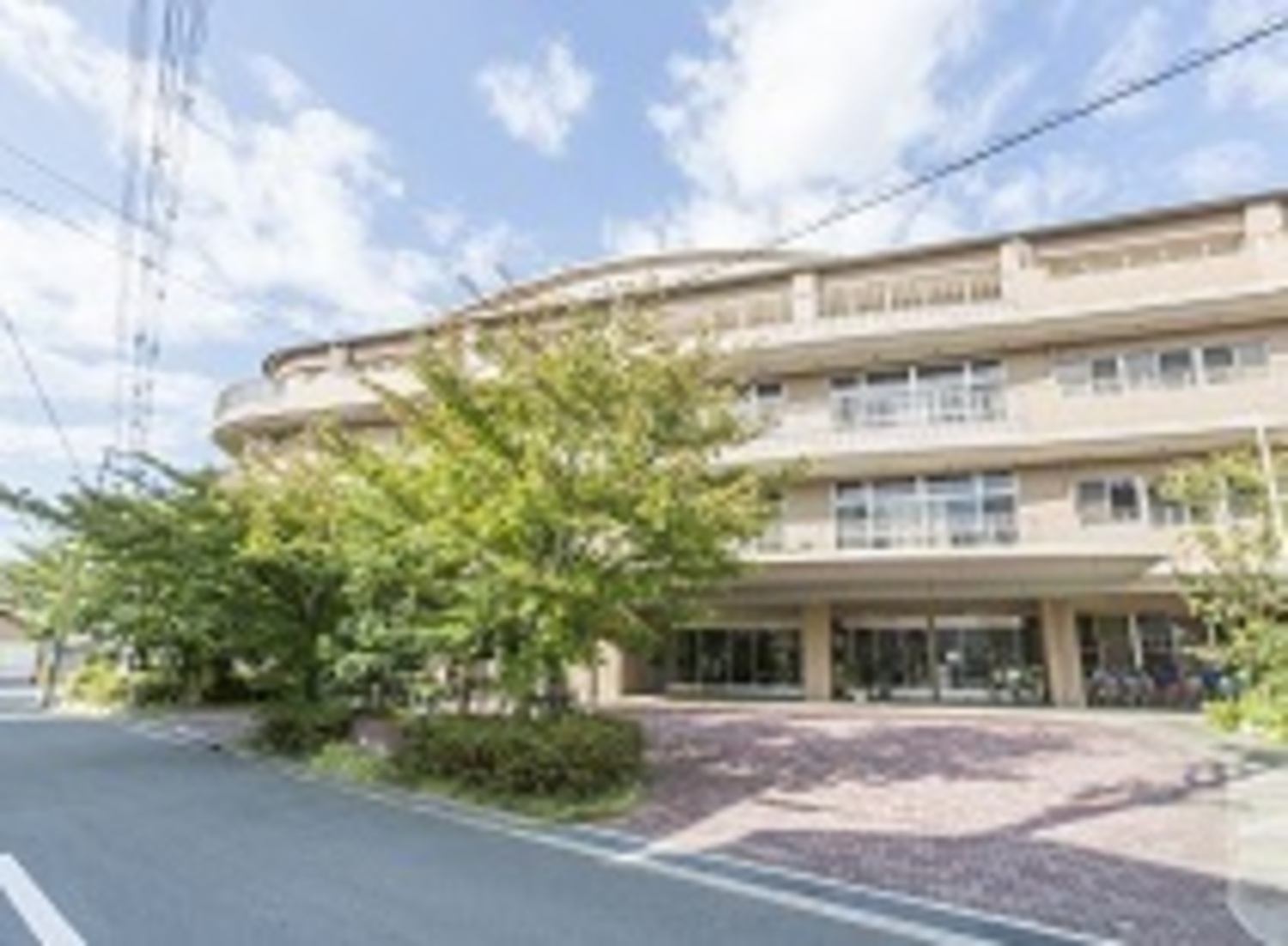 事業所 特別養護老人ホーム  旭さくら苑（定員130名、ショートスティ10名、デイサービス55名