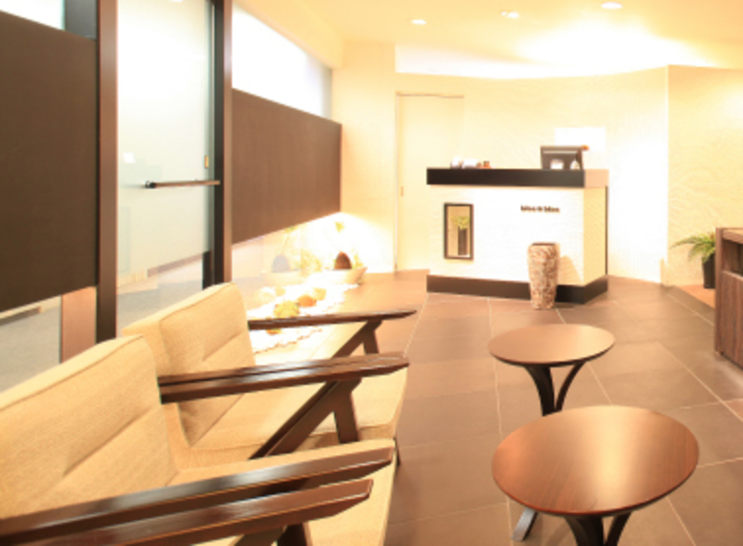 事業所 bisebise阪急梅田店