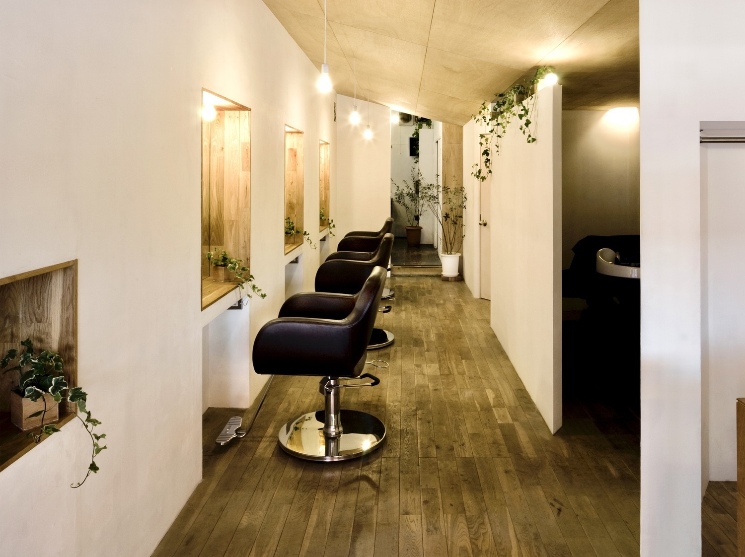 事業所 Likkle More十条店