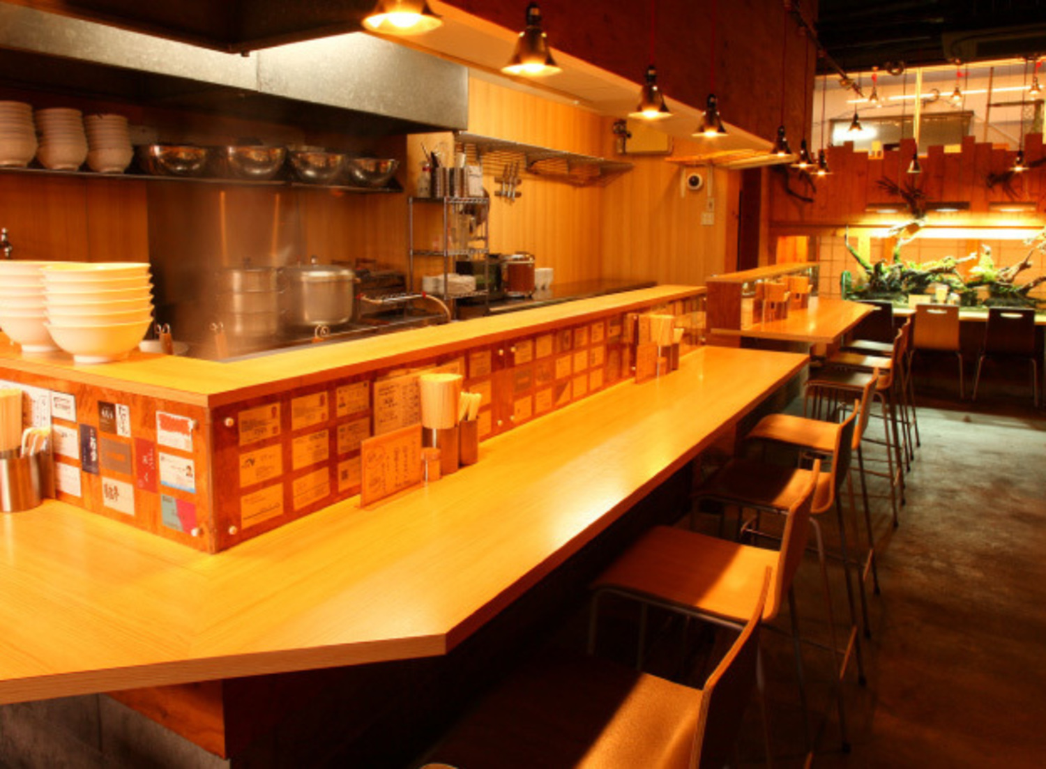 事業所 人類みな麺類