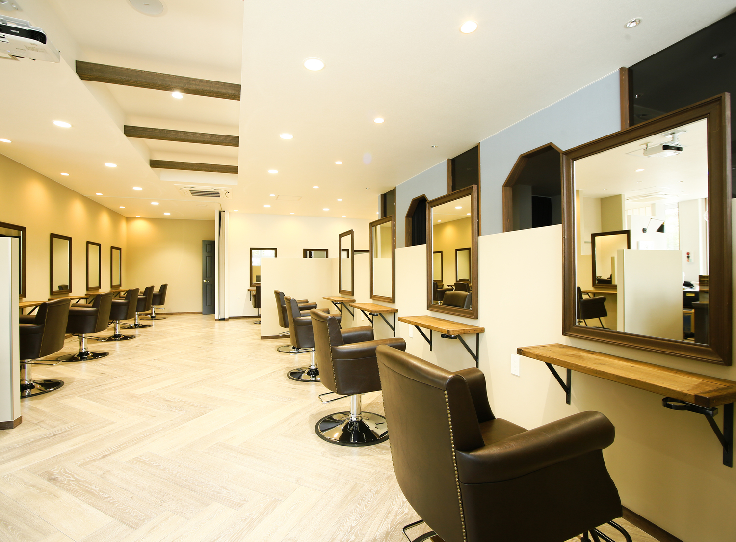 事業所 Baguz HAIR DESIGN 桔梗が丘店