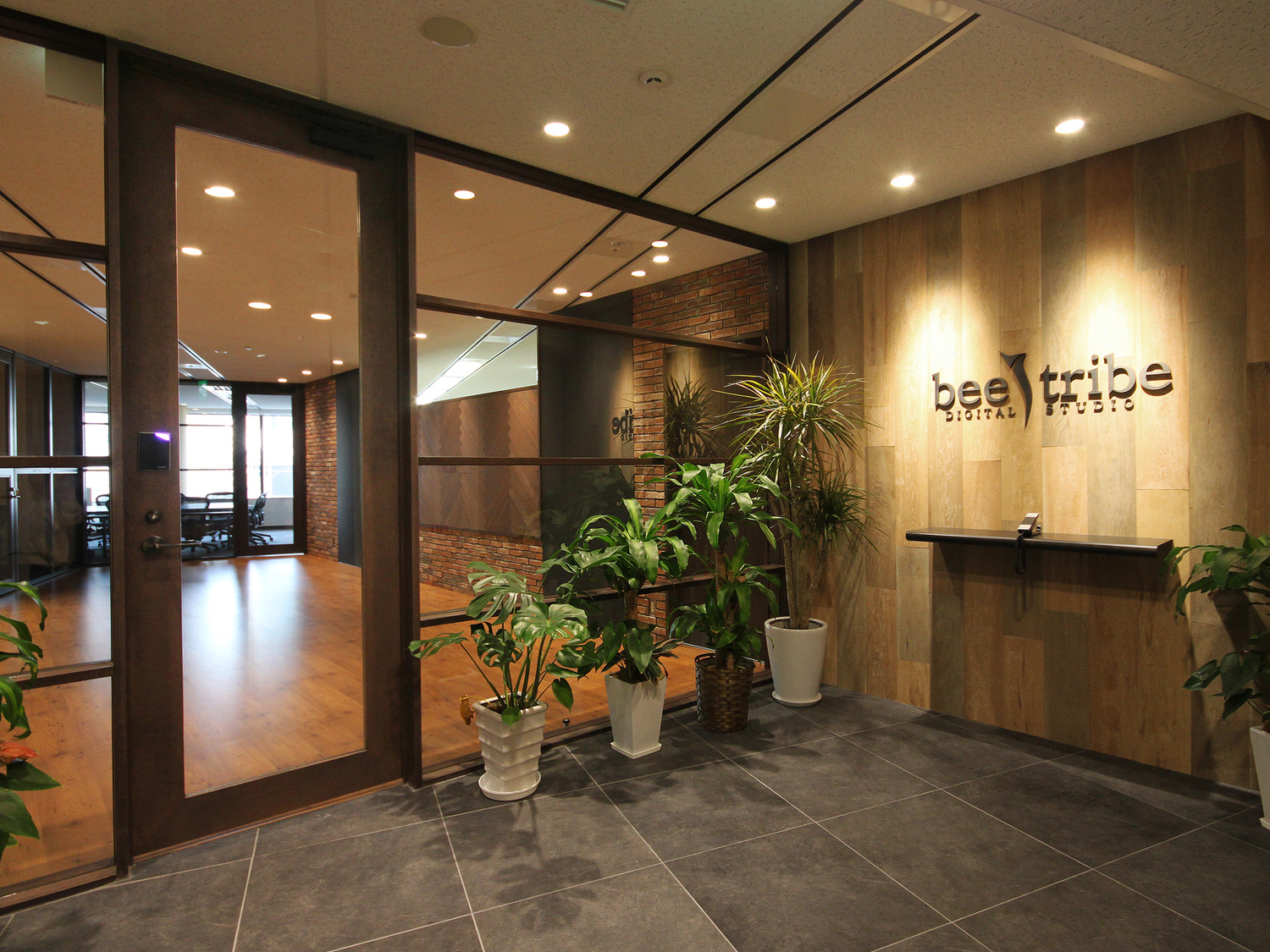 事業所 大阪本社