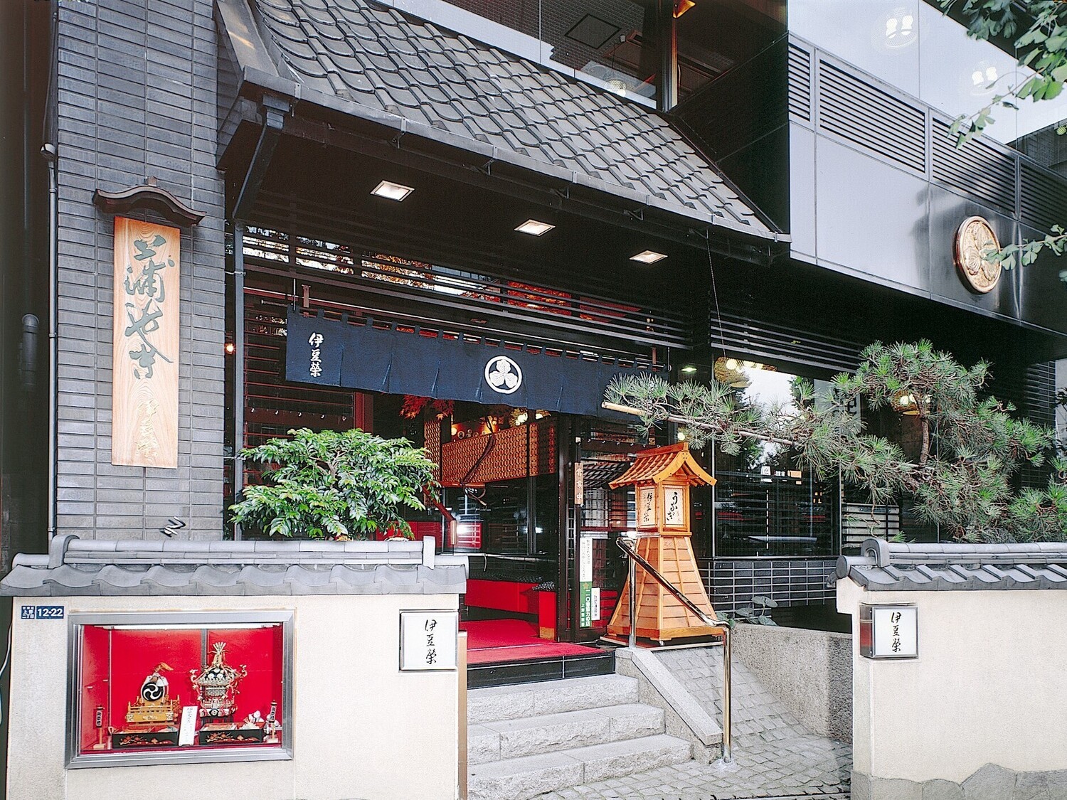 事業所 伊豆榮 本店
