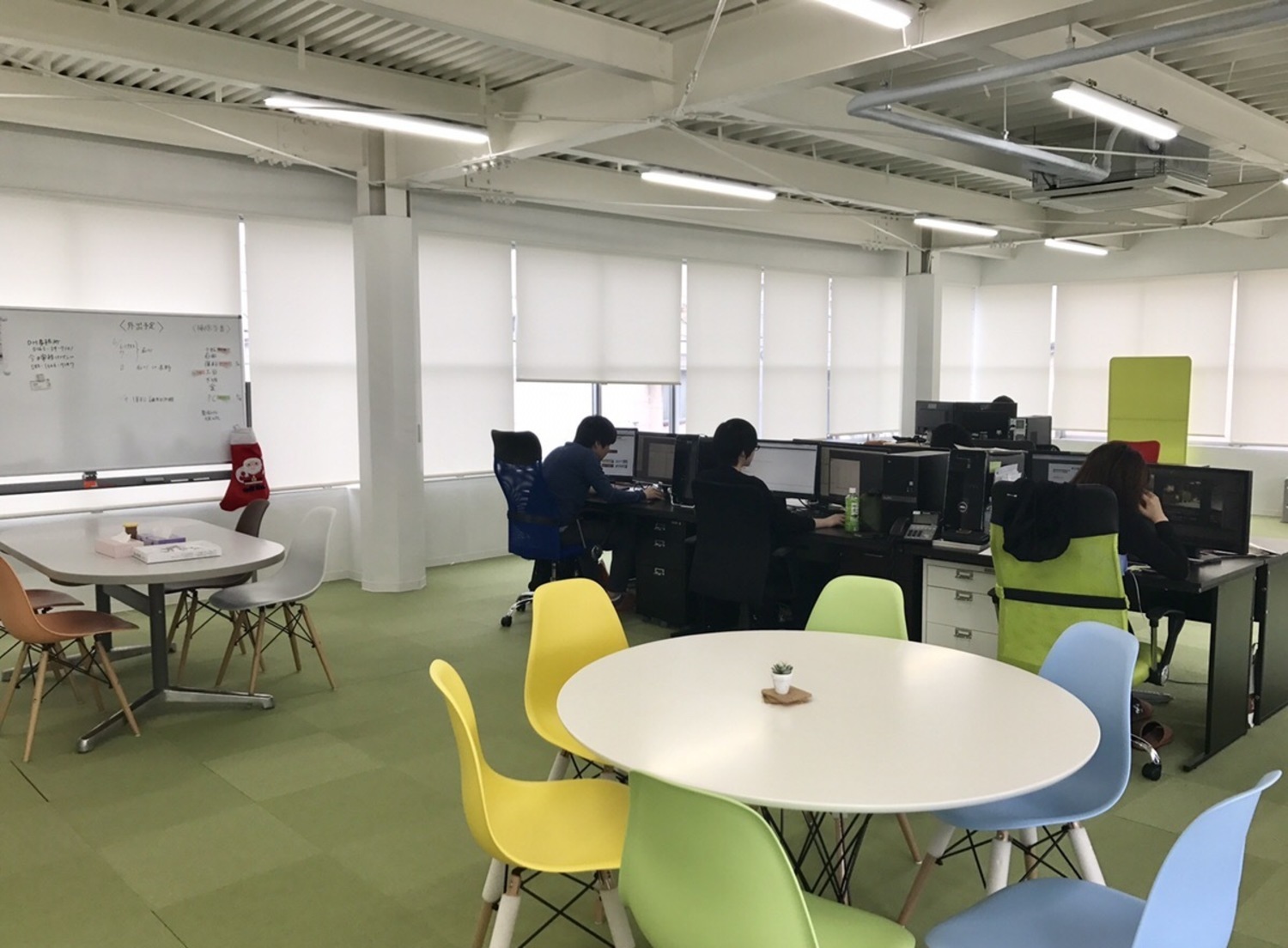 オフィス画像