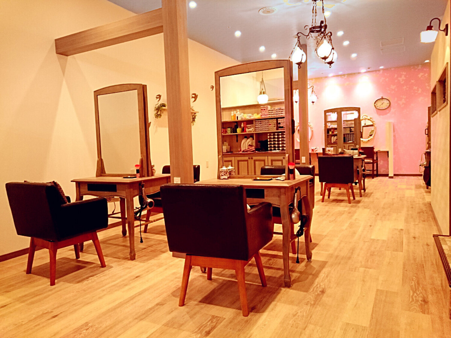 事業所 HELMEなんばマルイ