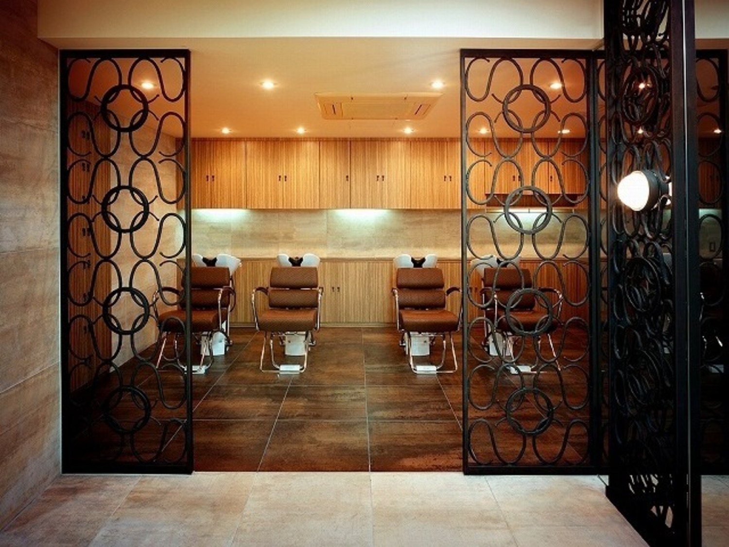 事業所 tip・top池袋maison