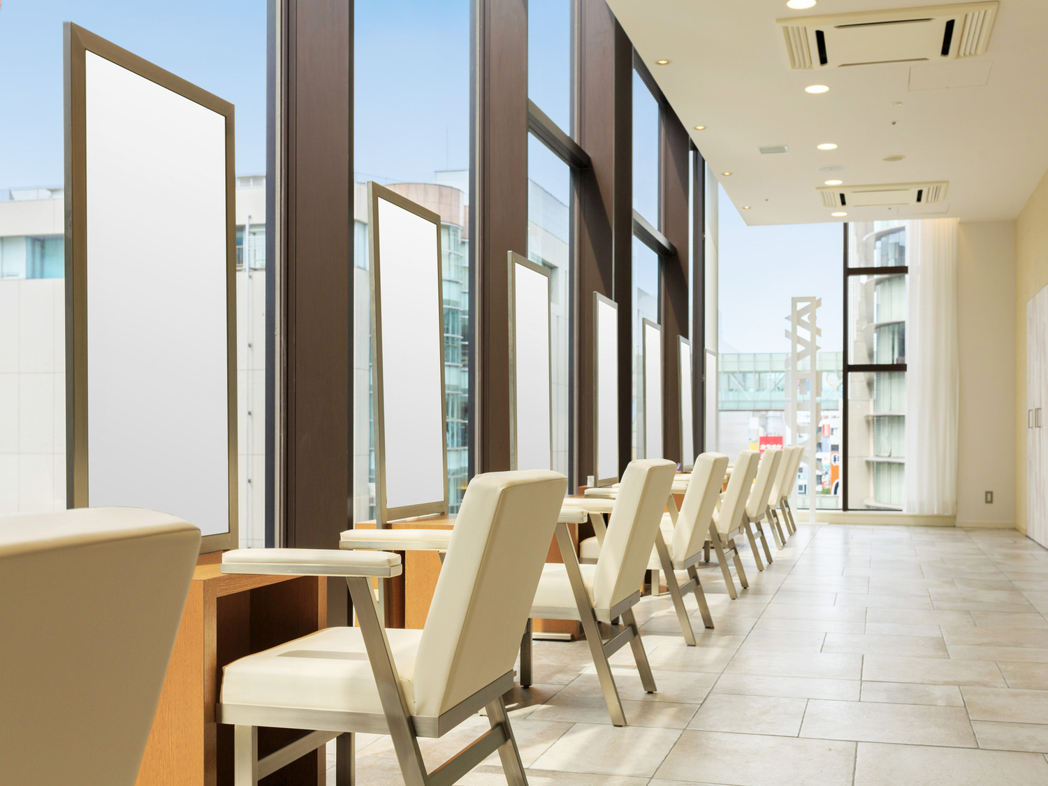 事業所 Heaka AVEDA　天神VIORO