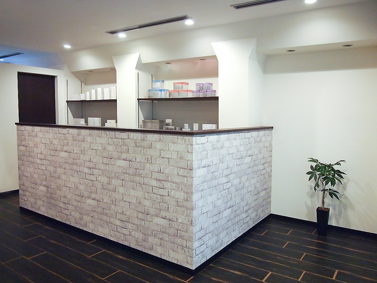事業所 エヴァーグレースBIGAN河原町店