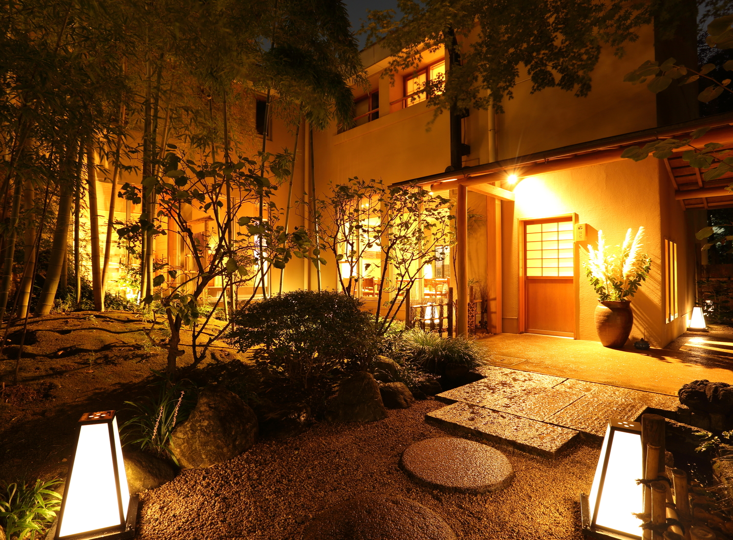 事業所 泉岳寺門前紋屋