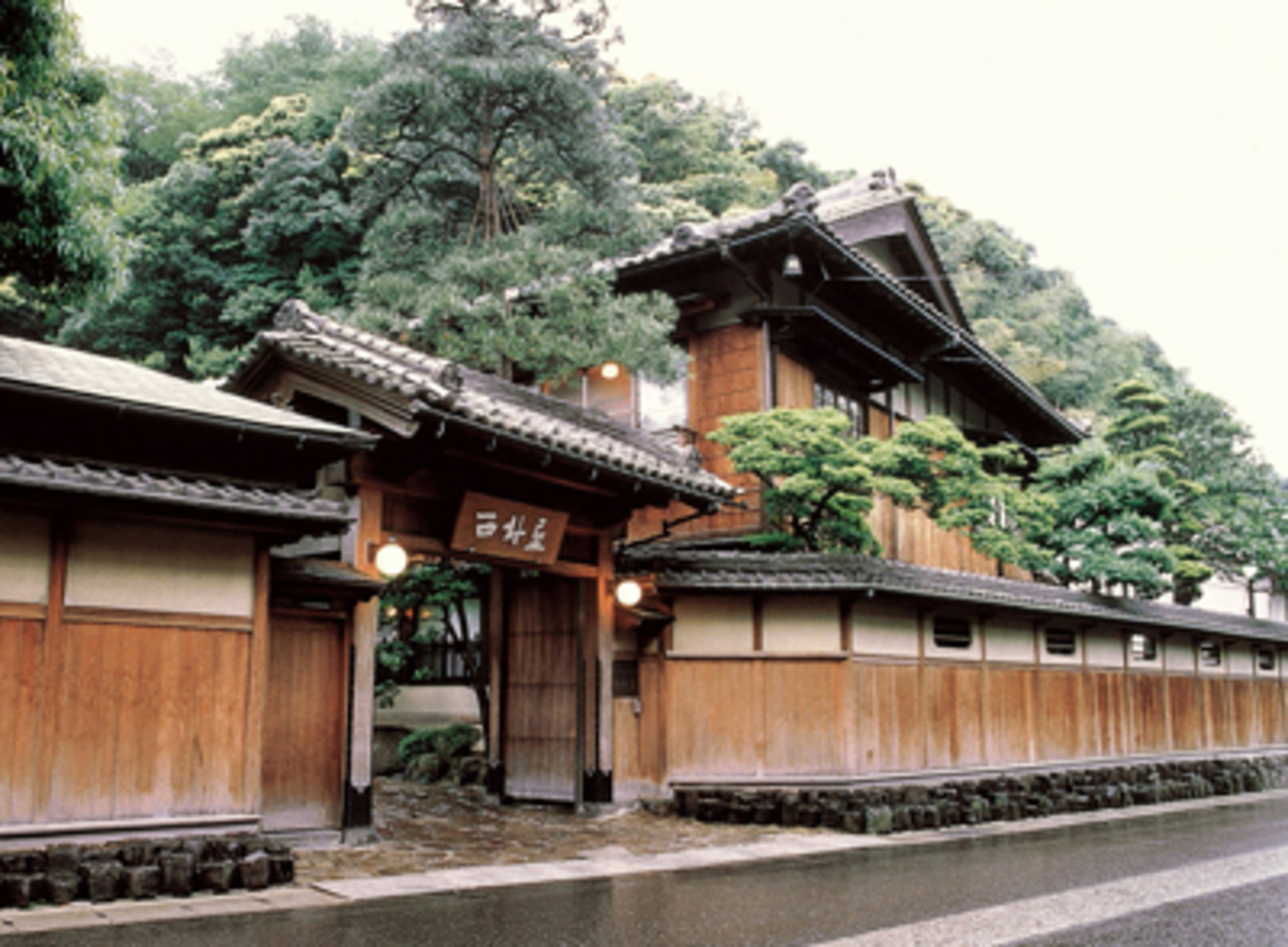 事業所 西村屋本館