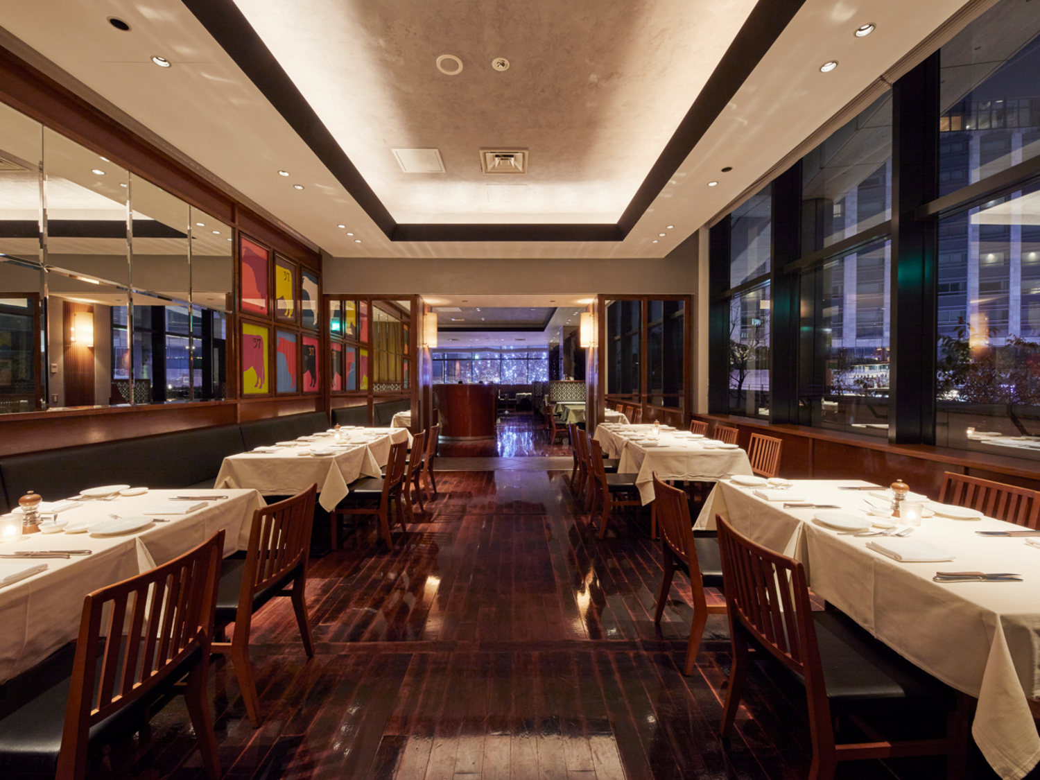 事業所 37 Steakhouse & Bar 六本木