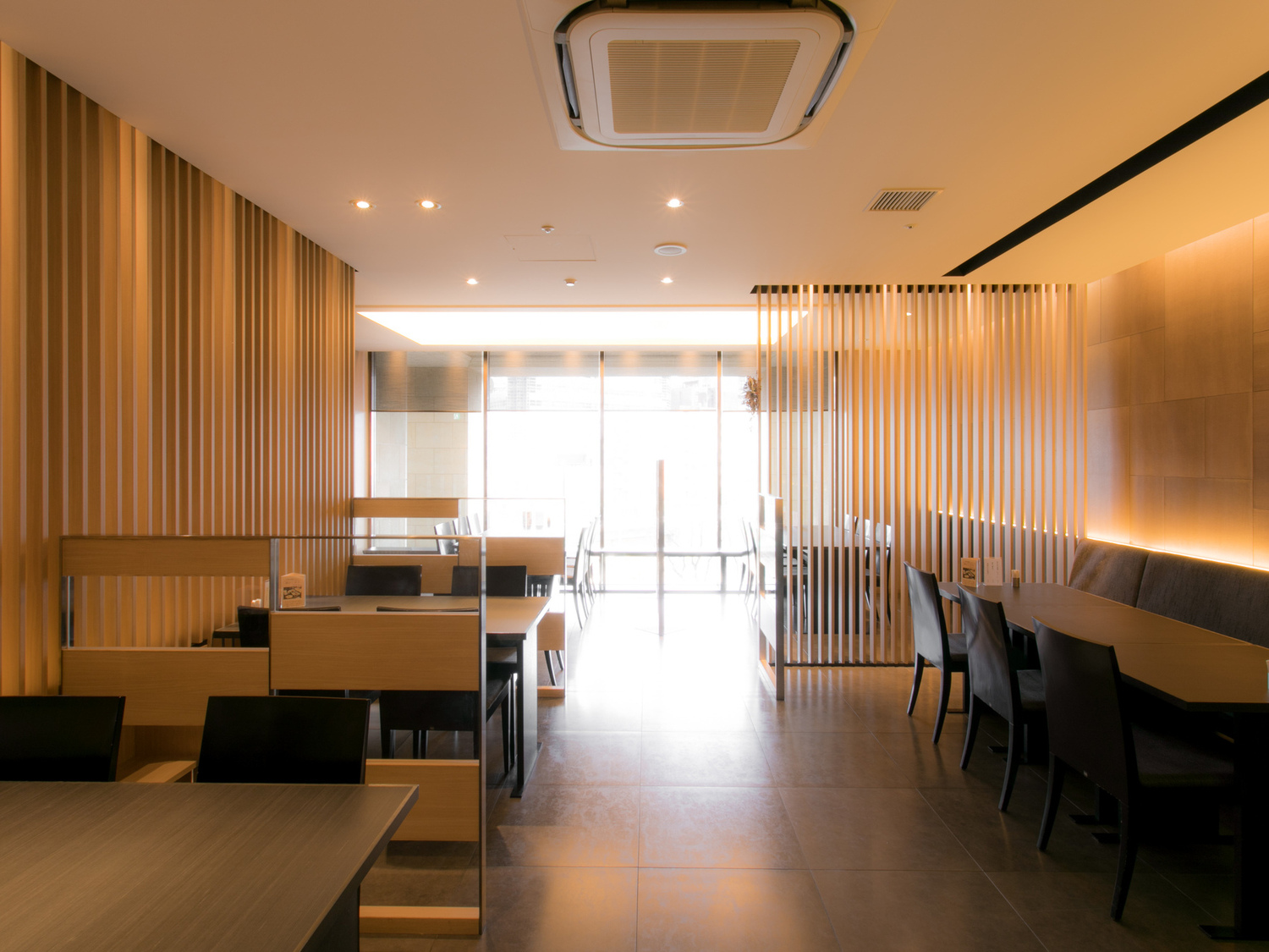 事業所 本店