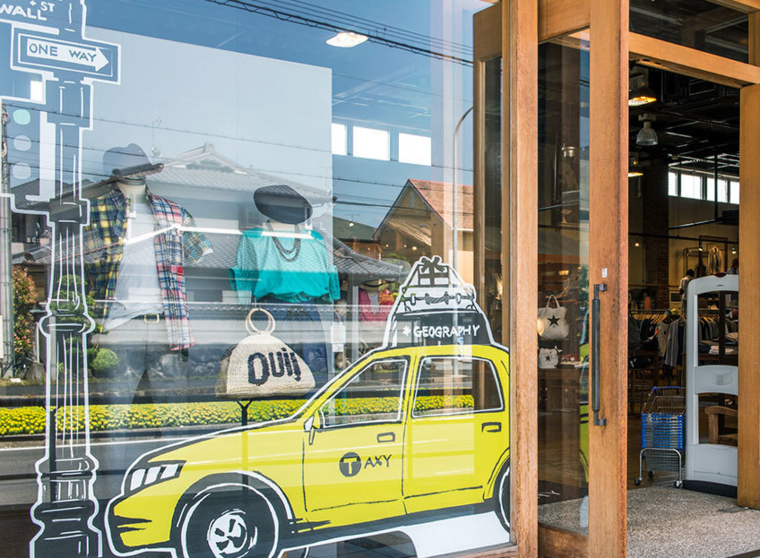 事業所 GEOGRAPHY 真美ケ丘店