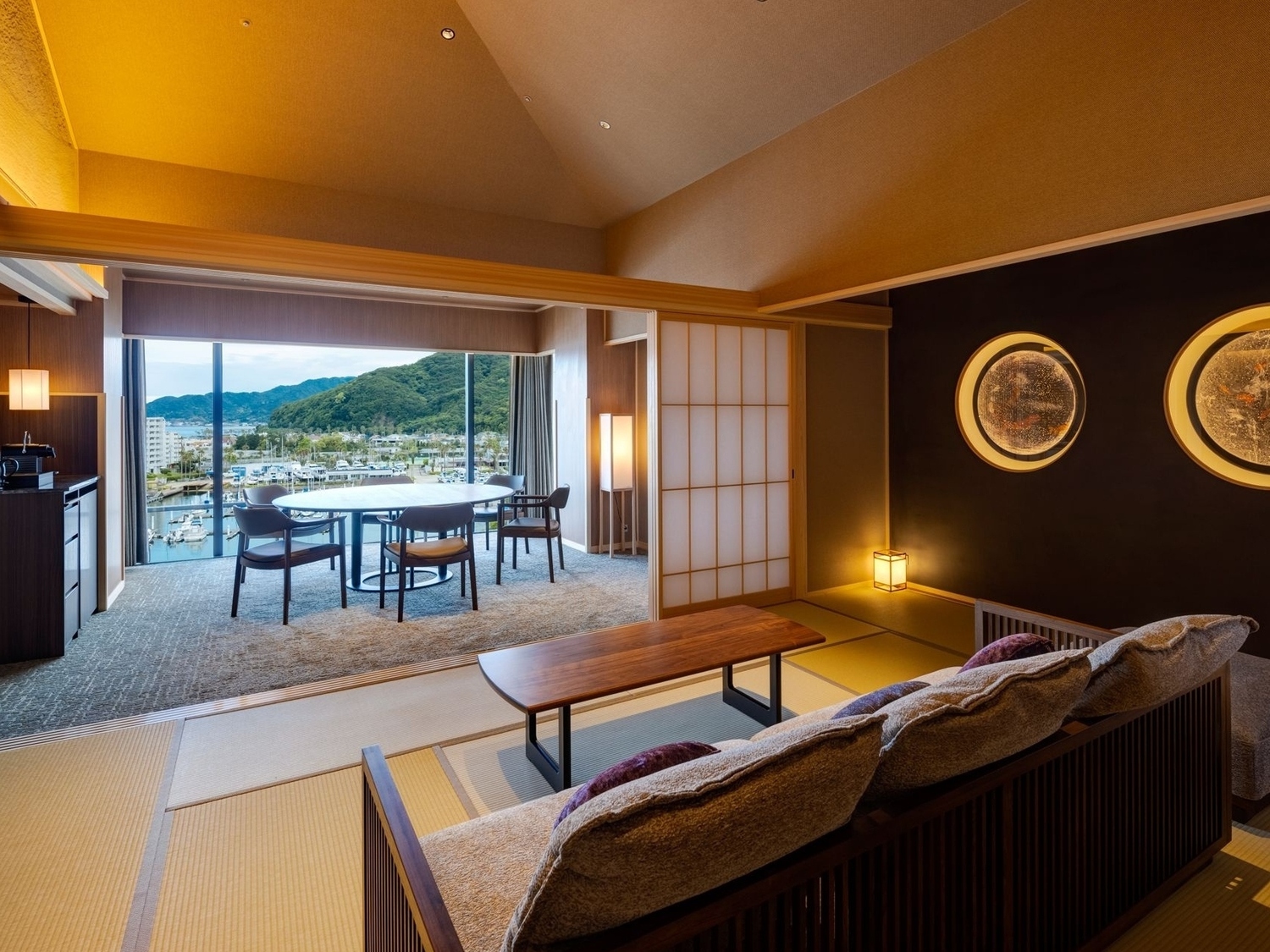 事業所 淡路夢泉景