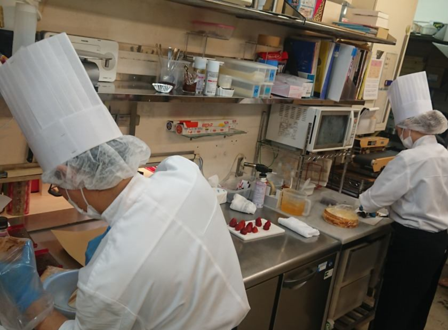 事業所 マダムシンコ　箕面本店