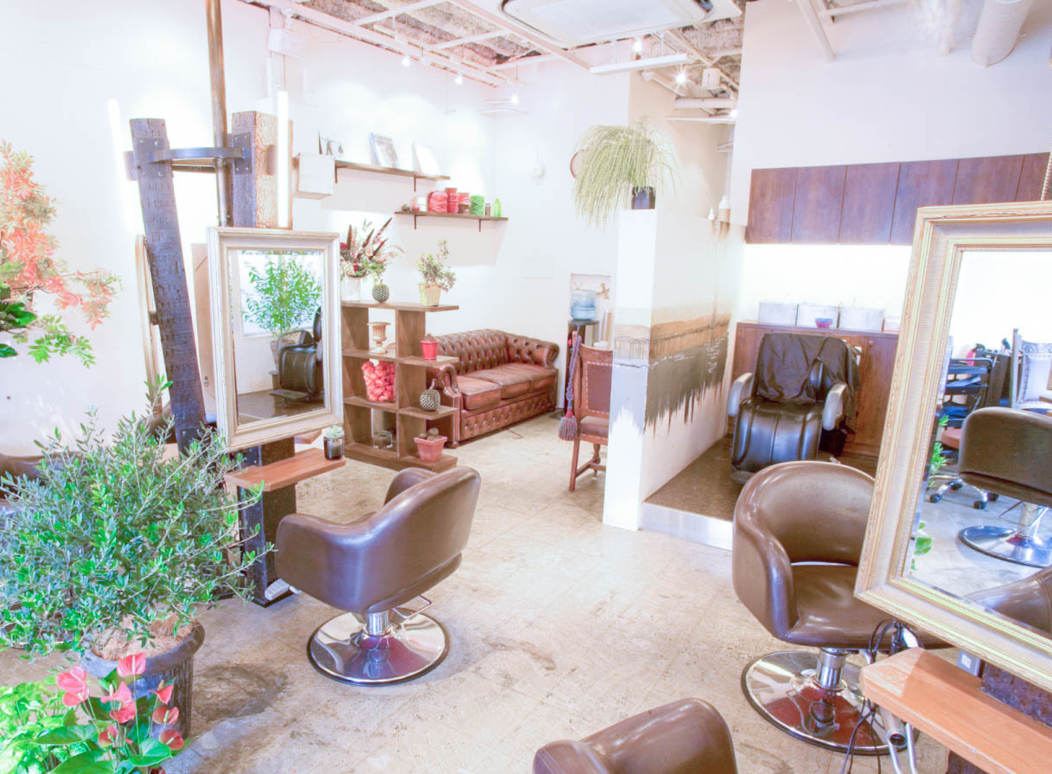 事業所 arts新宿〈アーツ新宿〉