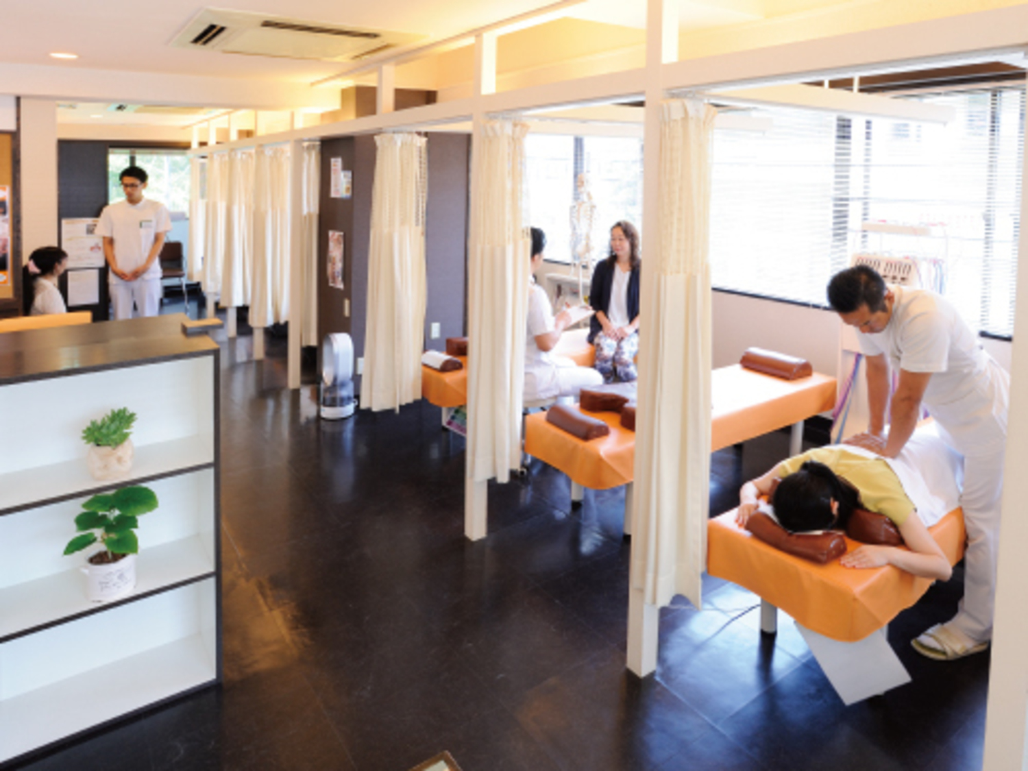 事業所 東戸塚ゆ〜かり整骨院